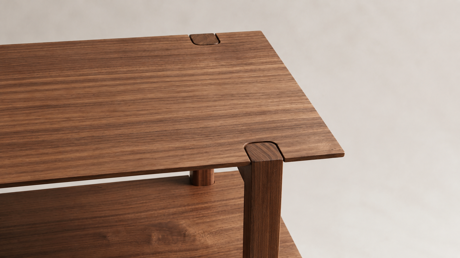 Ukiyo Shelving top shelf with shaped joints around the uprights